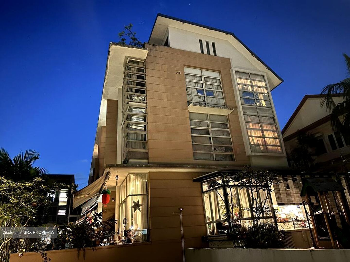 The Top Residence (D19), Terrace #479900711